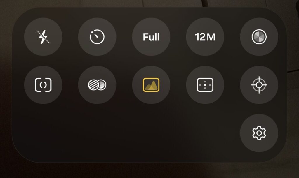 One UI 9.5 Camera App Gets a Cleaner Look in a New Galaxy S26 Build - 726514 One UI 9.5 Camera App Gets a Cleaner Look in a New Galaxy S26 Build